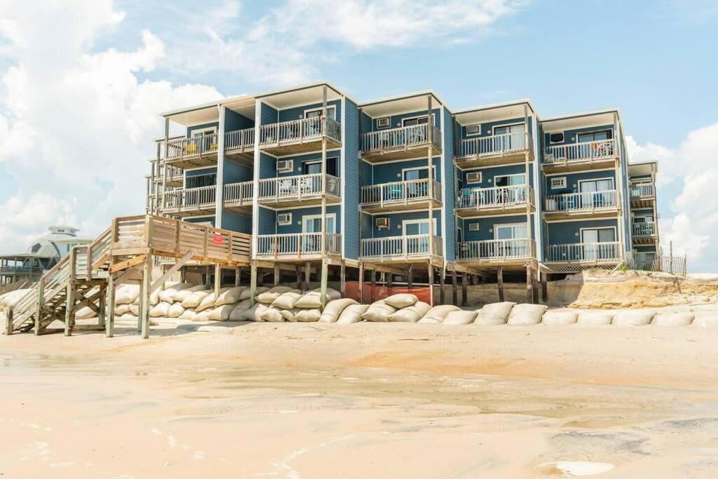 Beachfront Views! Sacred Sand II In Ntb North Topsail Beach Dış mekan fotoğraf